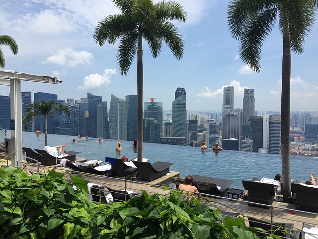 Vaizdas nuo baseino ant stogo, Singapūras, Singapūras
